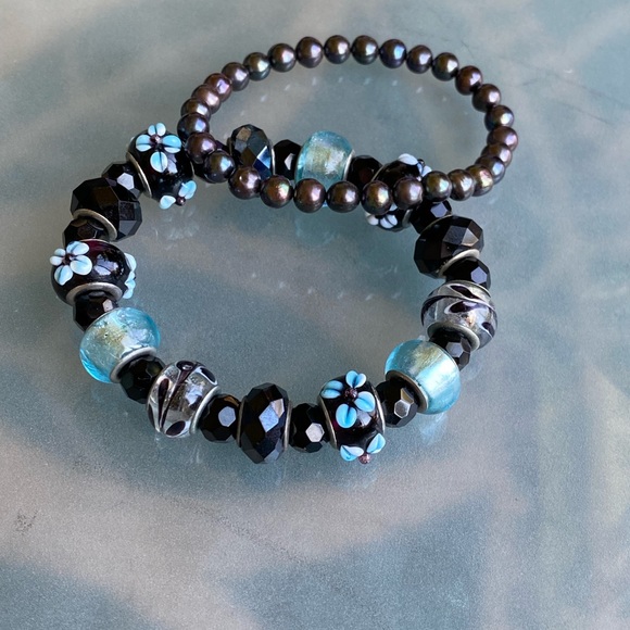 Trio of baubles! - Picture 1 of 8